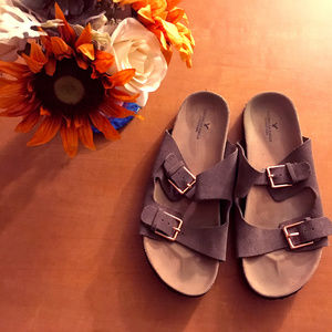 American Eagle - Faux Berks, size 10